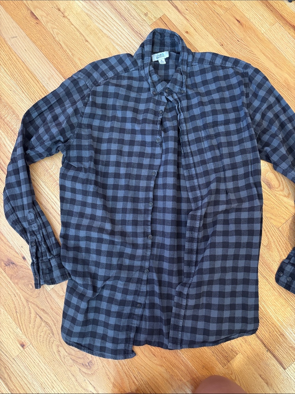 croft & barrow Black and Gray Plaid Button-Down Shirt